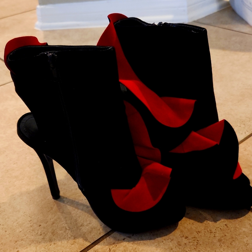 Black and red velvet heels